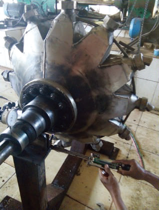 Service Sludge Centrifuge
